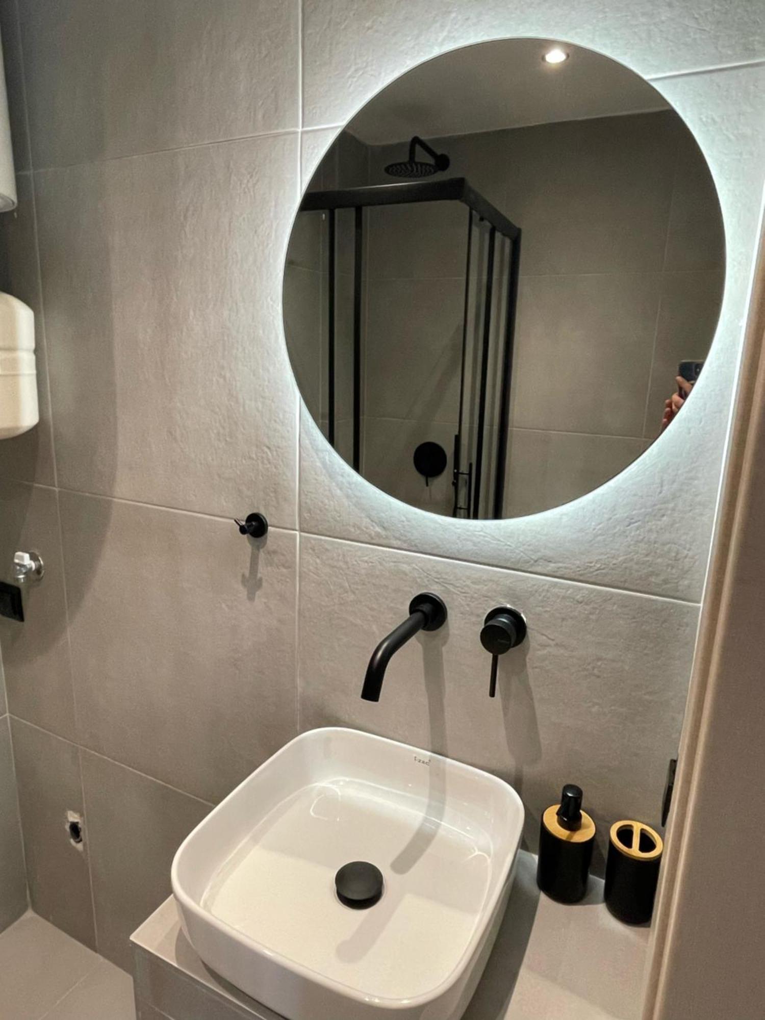 Ladadika Urban Suites テッサロニキ エクステリア 写真